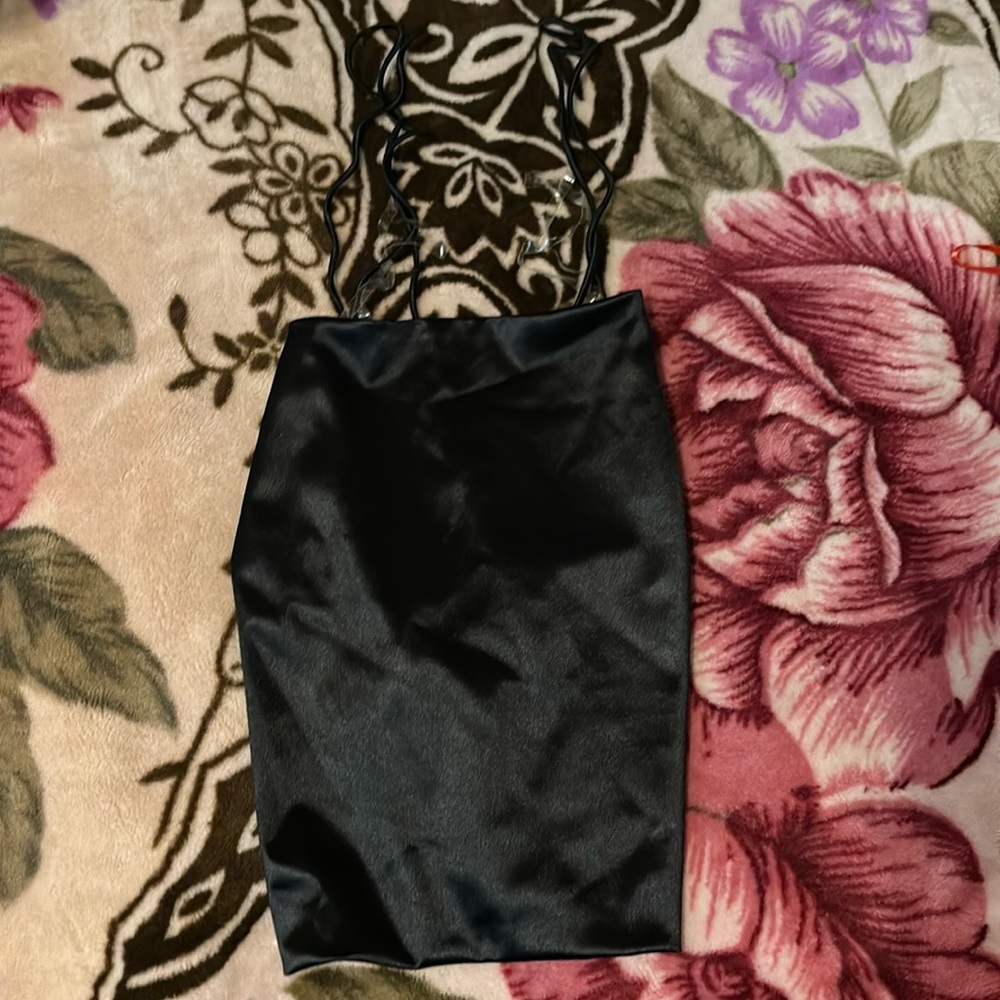 Back tie satin tank